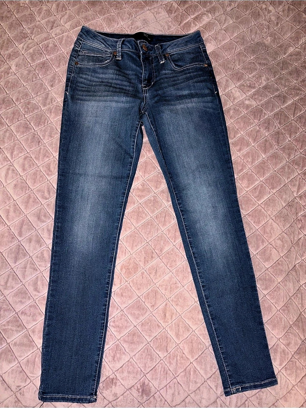 1822 Denim Women's ankle skinny Blue Jeans size 6